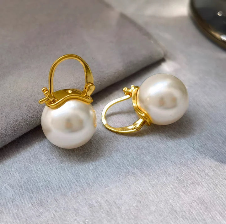 Minimalist Shell Pearl Hoops Earrings Women