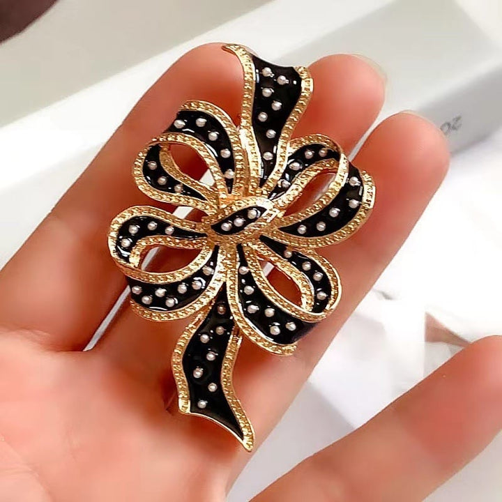 Elegant Flower Brooches For Women's Accessories