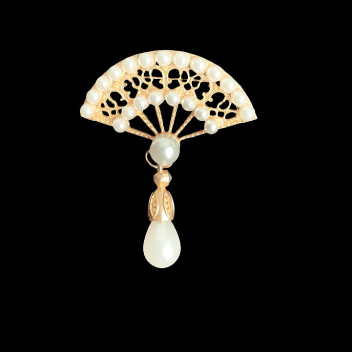 Vintage Pearl Fan Brooch with Gold Filigree and Teardrop Pearl Dangle