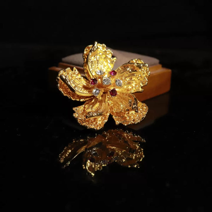 Gilded Peach Blossom Brooch - Elegant Floral Jewelry Pin