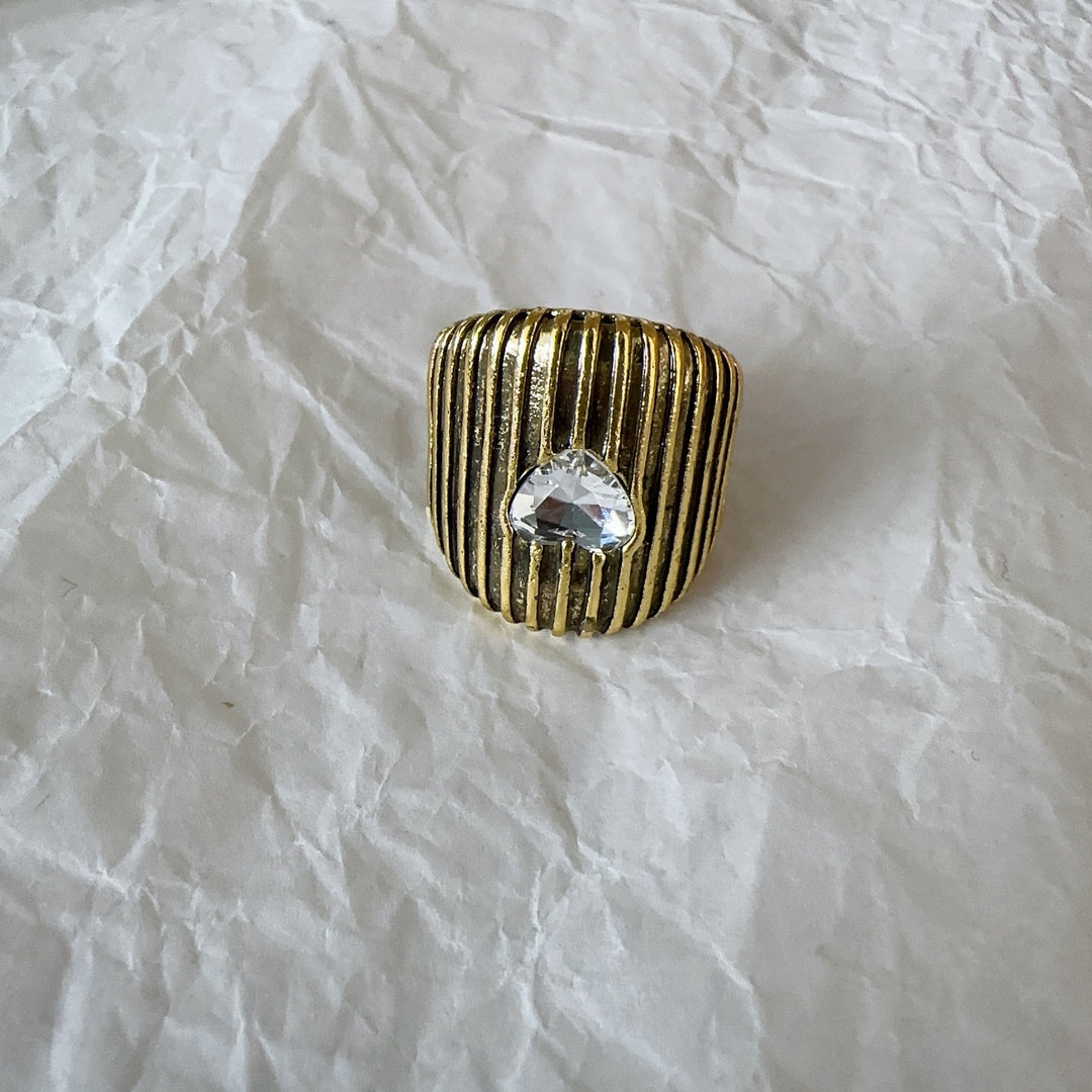 Barcelona Thread Ring