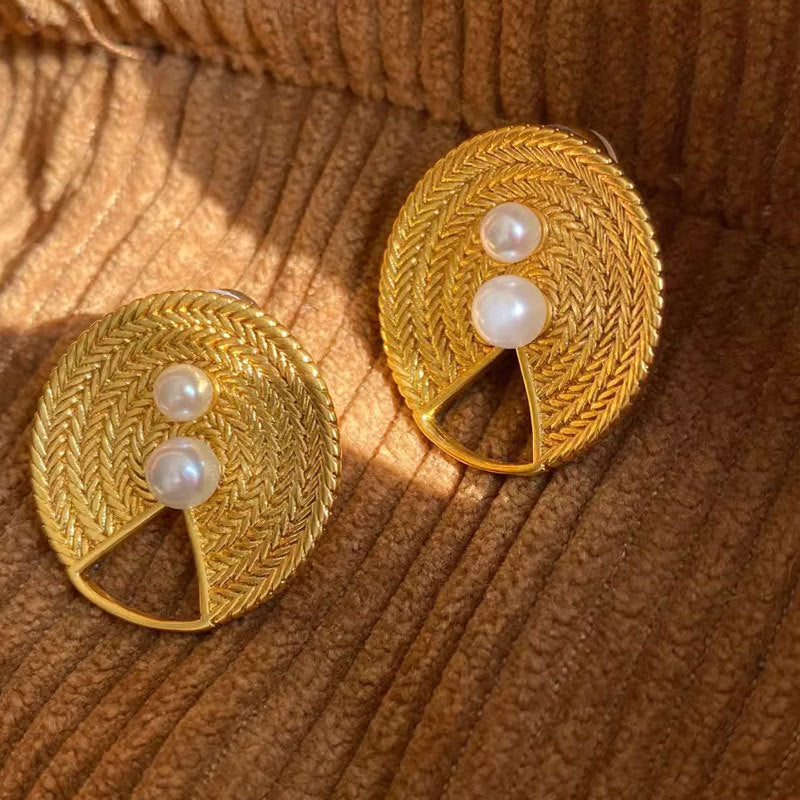 Straw Hat Gold-Plated Double Pearl Earrings