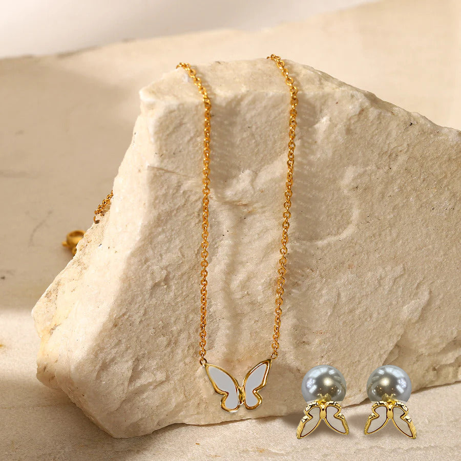 Golden Butterfly Pearl Earring